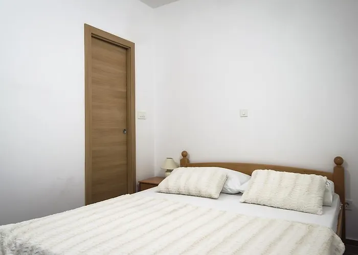 La Perla Luxury Gæstehus 3*